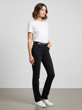 Soft Surroundings high rise black jean size 4 cotton Lycra stretch three pockets